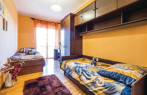 3 Bedroom Amazing Home In Jurdani - Photo 38