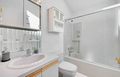 Cozy Poconos Mountain House with 3 bedrooms - Foto 35