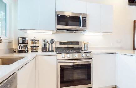 Mid Century Modern Cabin #212 - Walk to Village - Foto 24