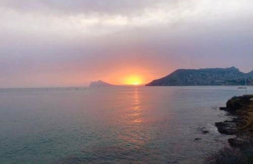 sunny villa with sea view, lots of land, very quiet - Photo 43