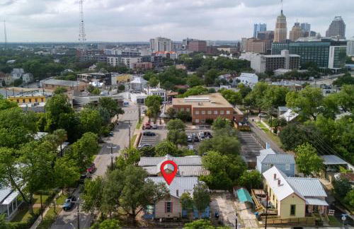 Vibrant Location Artistic Home Downtown King Bed - Foto 33