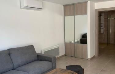 ETOILE DU BERGER Saint Aygulf 3 Villas et 4 appartements jardin individuel et piscine chauffée en saison - la mer et les plages 450 m - Foto 32