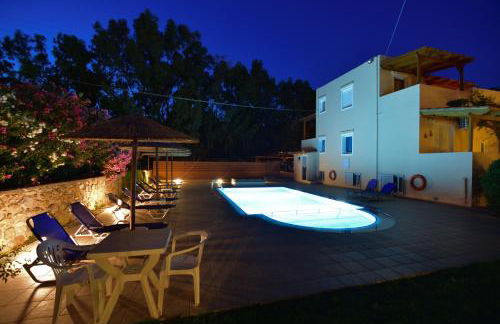 Flisvos Rooms - Photo 22