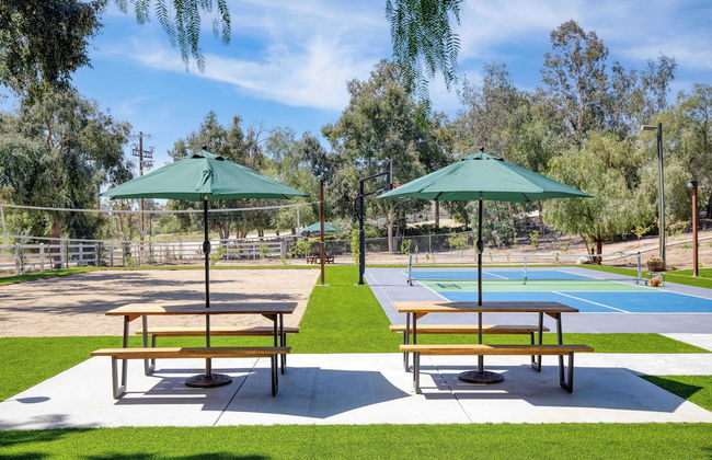 The Riesling Retreat by Avantstay Estate w/ Pool, Hottub, Putting Green & Pickle Ball Court! - Photo 47