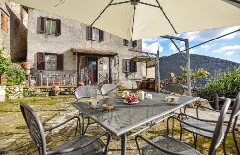 Cozy Home In Metato With Kitchen - Photo 14