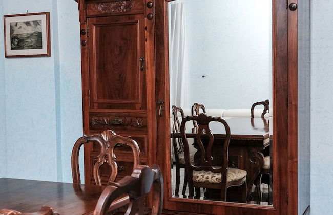 Lush Garden Steps Away from Great Park - Foto 24