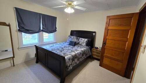 Elena's Lake Cottage - A Cozy Lake Getaway - Foto 3