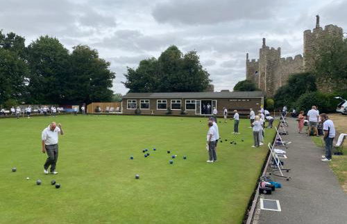 Self-contained, Framlingham Snug, Private Parking, no cooking facilities - Foto 29