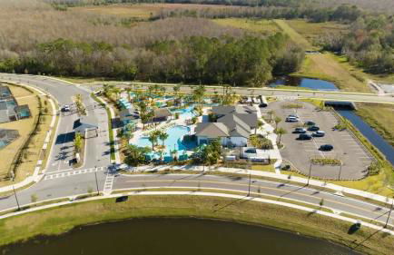 Luxurious Family-friendly 5 Bd 12 Guests w Screened Pool Close to Disney - Foto 138