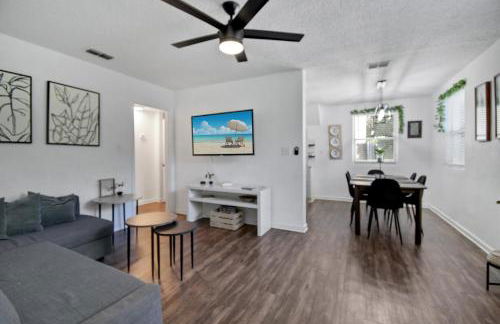 Downtown Jacksonville Retreat | Pet-Friendly with Hot Tub & Backyard Oasis - Foto 11