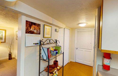 Elati Guesthouse Walkable Home in Arts District - Foto 14