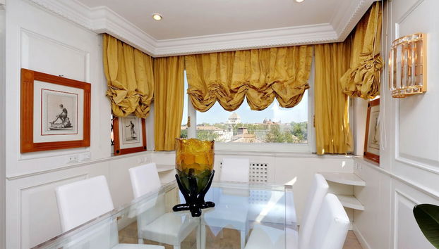 Servicio de comidas en la habitación