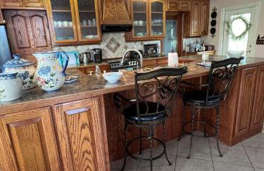 Peaceful 4 bedroom Lakehouse with no neighbors - Foto 38