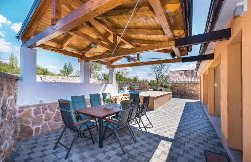 4 Bedroom Pet Friendly Home In Drnis - Foto 15