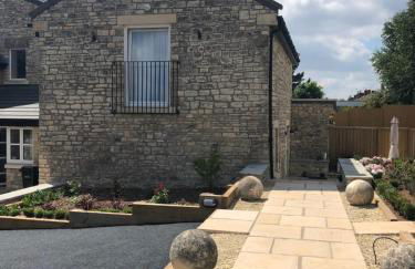 Camerton Inn Cottage - Photo 13