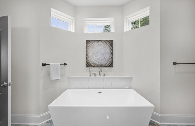 Make a Big Splash in 7BR Lake Norman Home! - Foto 51