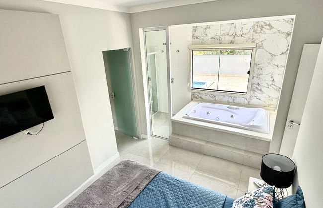 Casa luxuosa De Piscina e Hidromassagem - Photo 5