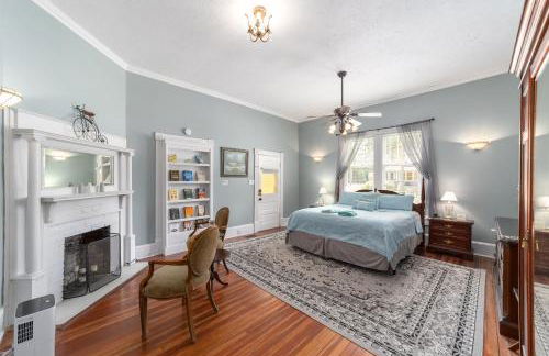 Martin A -Private historic district apt with pool-suite A - Foto 17