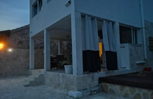 Bijela kuča - Foto 6