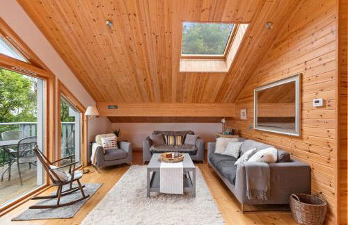 Lodge 5 Longbury - Luxury Lodge, Golf Course Views, Restaurant and Spa Facilites - Photo 12