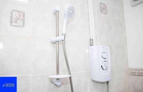 Stoke House Sleeps 6 with Garden and Parking - Foto 19