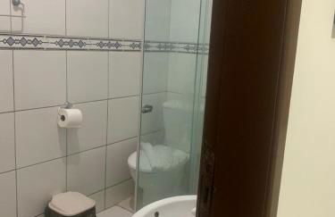 Oxe Rooms - Quartos no Centro - Foto 9