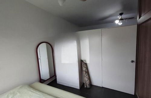 Acomodação Tranquila no Centro - Foto 7