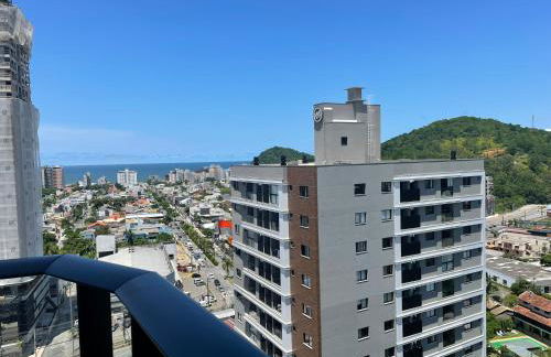 Praia Brava com Vista Mar Apt 2 Quartos Perto de BC - Foto 33