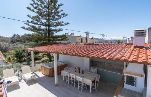 Cozy Secret Home with Jetted Tub - Foto 6