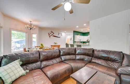 Game Room and Lake View Lake Hartwell Group Retreat - Foto 6