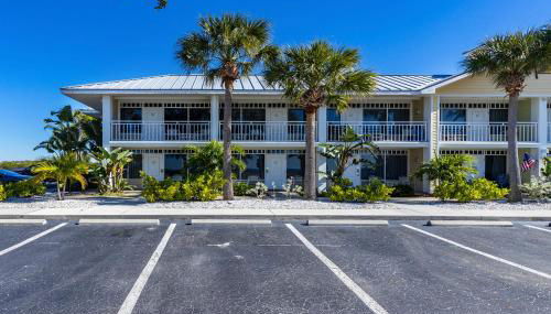 Come Stay Where the Dolphins Play! - Foto 2