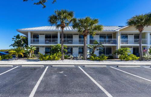 Come Stay Where the Dolphins Play! - Foto 2