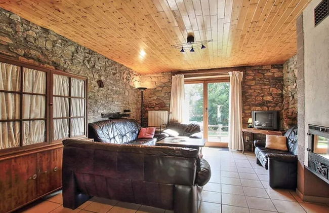 Rustic Holiday Home in Sainte-ode With Garden - Foto 8