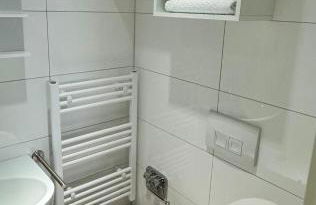 Prime Host Charme Apartment - Photo 7