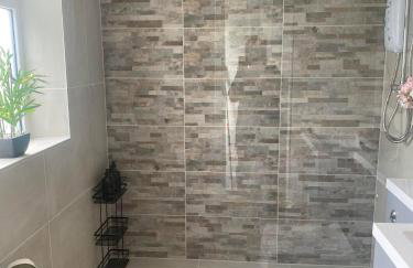 The Cwtch Pet Friendly Ground Floor Flat Near M4 and Porthcawl - Foto 13