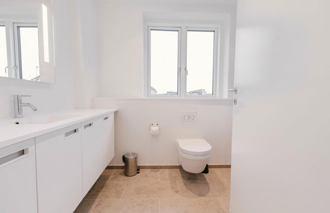 Stunning 2-bed w Large Balcony - Foto 7