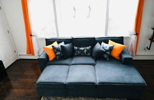 Bright & cozy * 2nd Floor Apartment*. Close to NYC - Foto 2