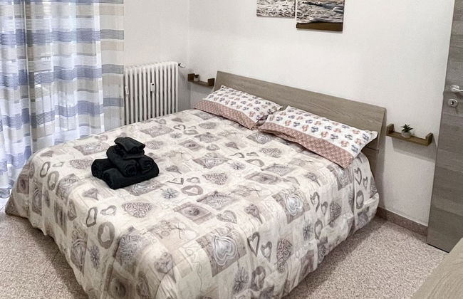 Apartment With Private Parking - Foto 3