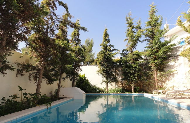 Villa Arokaria - Foto 1