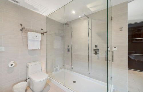 5BR 5BA Architectural Estate-Theatre Gym Rooftop - Foto 43