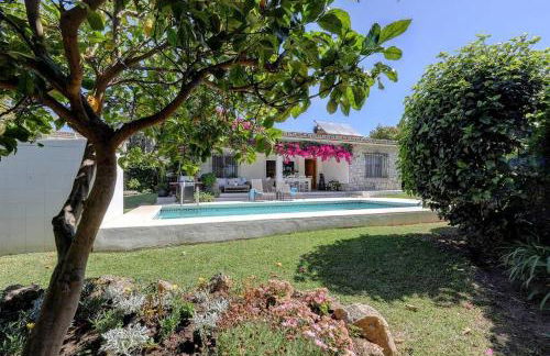 Andalusian Villa near the beach with Private Pool and BBQ - Photo 3