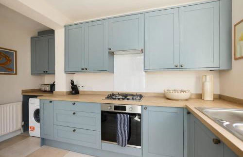 The Randall Retreat - Spacious 4BDR Home with Garden - Foto 17