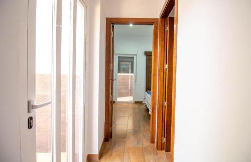 RentitSpain - Motril - Apartamento Carrera del Mar con Patio - Foto 12