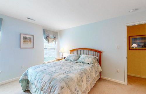 South Hampton --- 37923 Greenwich Ln - Photo 17