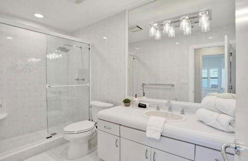 Villa Sunset - Stunning Villa at Deerfield Beach - Photo 11