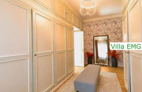 Luxury Villa EMG Steinfurt - Historische Villa mit Sauna, SPA, Garten & großem Essbereich für bis zu 22 Personen - Foto 28