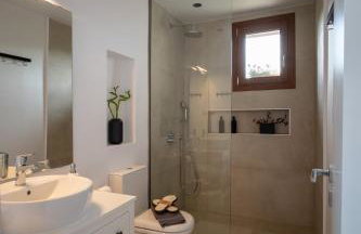 Villa Lithos Brand New 2025 - Photo 15