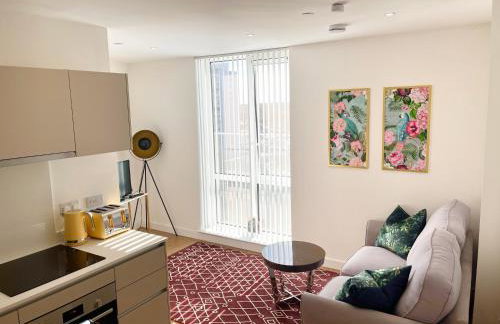 Urban Gateway Spacious Apartment with free parking - Photo 5