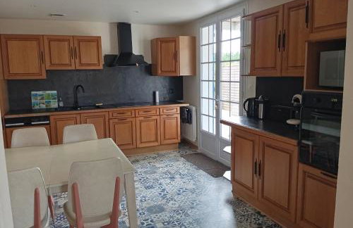 Maison avec piscine privée, proche plage - Photo 16
