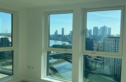 Penthouse with O2 Arena View, Free Parking & Portable AC - Foto 40